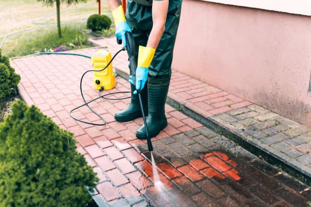 Why Choose Our Certified Pressure Washing Experts for Your Project Needs in Scott Af, IL?